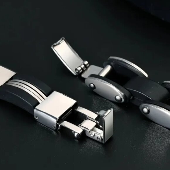 NEW MENS Stainless Steel and  Silicone black silver tone Cuff Bracelet - Picture 3 of 4